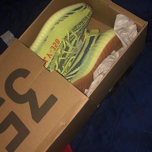 Yeezy 350
